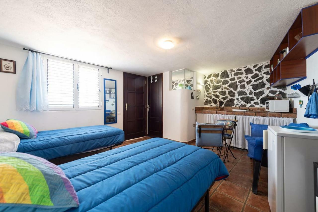 Casa Alba, Casa Rural Con Piscina-Spa Climatizada Hasta 34º Gratuito Y Vistas Al Mar Puntallana Luaran gambar