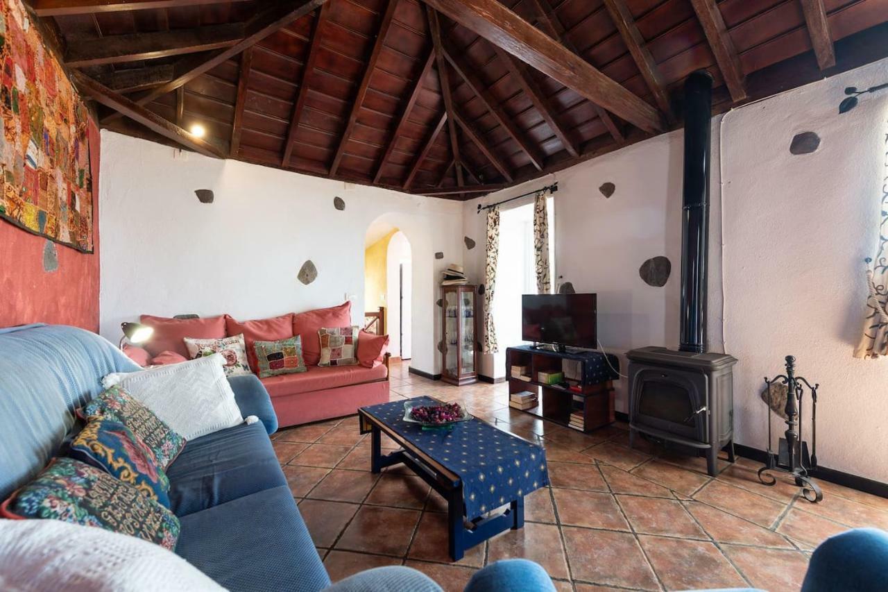 Casa Alba, Casa Rural Con Piscina-Spa Climatizada Hasta 34º Gratuito Y Vistas Al Mar Puntallana Luaran gambar
