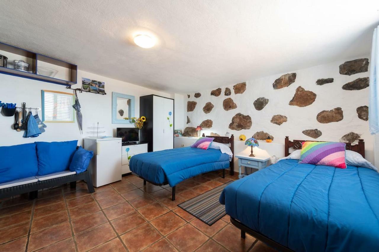 Casa Alba, Casa Rural Con Piscina-Spa Climatizada Hasta 34º Gratuito Y Vistas Al Mar Puntallana Luaran gambar